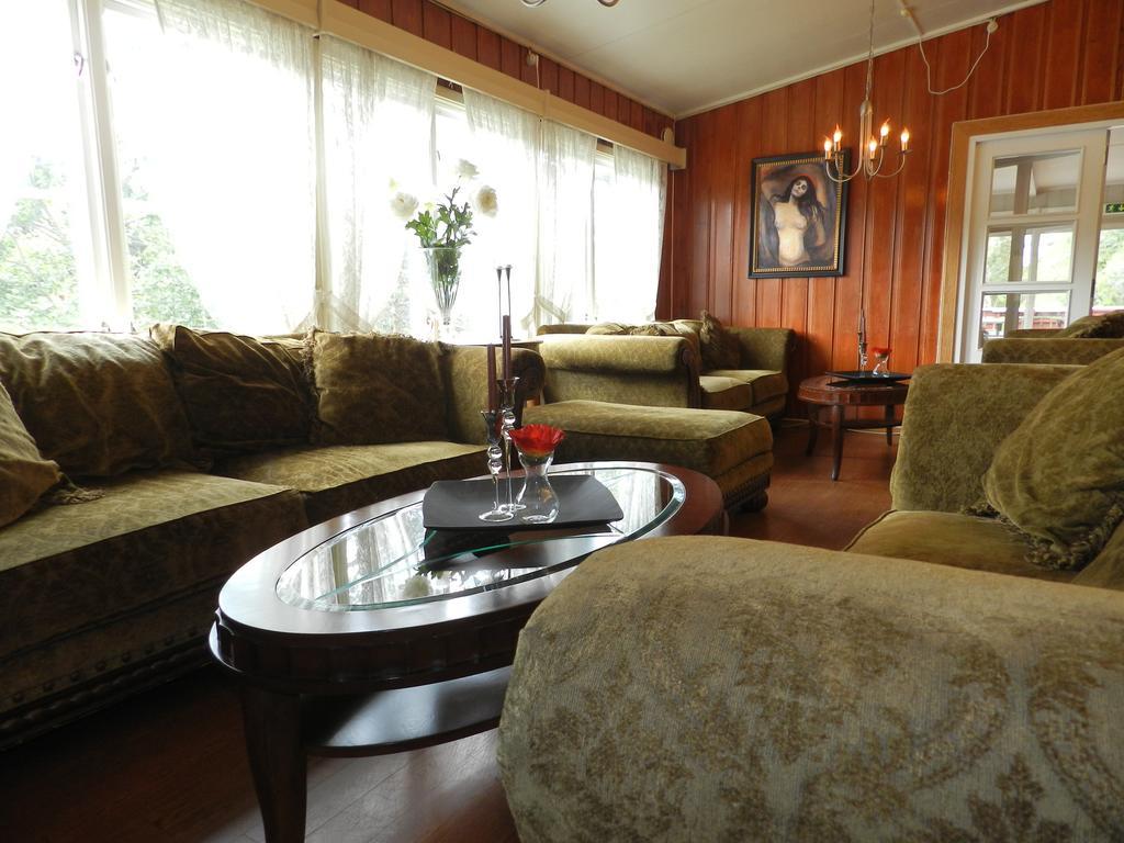 Vindfjelltunet Gjestegaard Hotel Steinsholt ภายนอก รูปภาพ